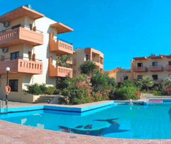 Ekavi Apartments Agia Marina Eksteriør bilde