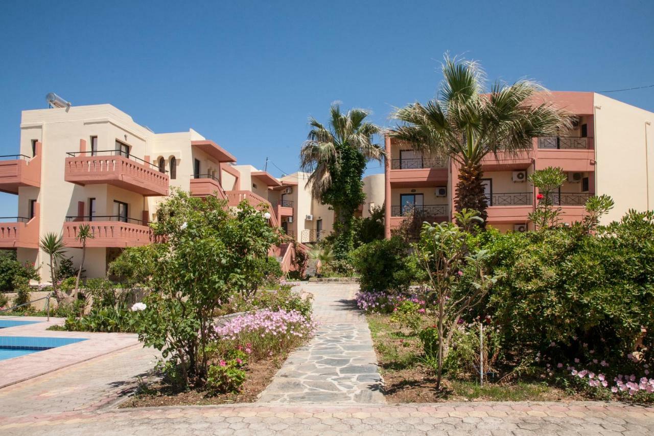Ekavi Apartments Agia Marina Eksteriør bilde