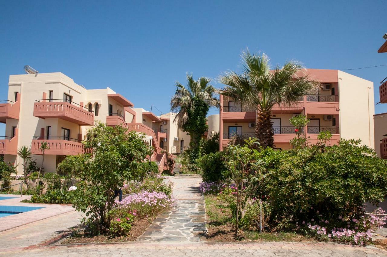 Ekavi Apartments Agia Marina Eksteriør bilde